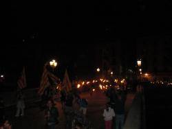 La Marxa de Torxes de Girona d'ahir a la nit va apelgar més de 2.000 persones