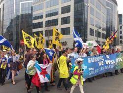 Les "nacions sense estat" exigeixen a Brussel·les el dret a decidir el seu futur