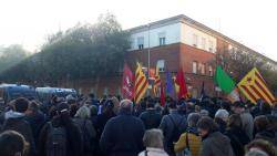 Títol de la imatgeDos joves no s'han presentat a la citació de la Comandàcia de la Guàrdia Civil de Girona