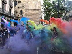 Acció de la Crida LGBTI a la manifestació de la Comissió Unitària del 28 de juny de 2017