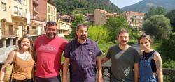 Robert Sabater i Dani Cornellà es reuneixen amb activistes del Ripollès i la Cerdanya per analitzar les problemàtiques dhabitatge i mobilitat