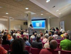 Més d´un centenar de persones omplen la Casa de Cultura de Llançà a la presentació de "Les Rutes de la llibertat"