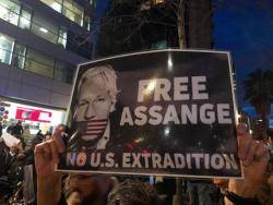 Concentracions a Barcelona, València, Tarragona i Lleida en suport de Julian Assange