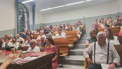 Emotiu homenatge en la presentació del llibre "Isabel Pallarès i Roqué, mosaic d'una dona valenta"