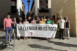 Demanen protecció a la llengua al Pais Valencià