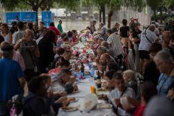 Cinc-centes persones a la Festa de Sant Pebrot i visita de l'alcalde (Imatge:  Carles Palacio)