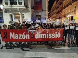 Ressona de nou el clam popular "Mazón dimissió" arreu del País Valencià