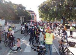 El CEIP Ausiàs March d'Alzira reivindica la Pau i el Medi Ambient